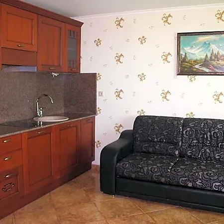Katalina Aparthotel